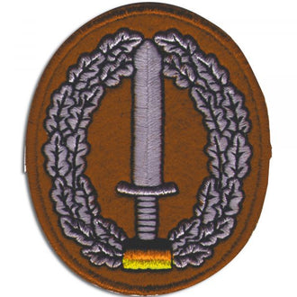 Insignia de boina de las Fuerzas Armadas alemanas KSK