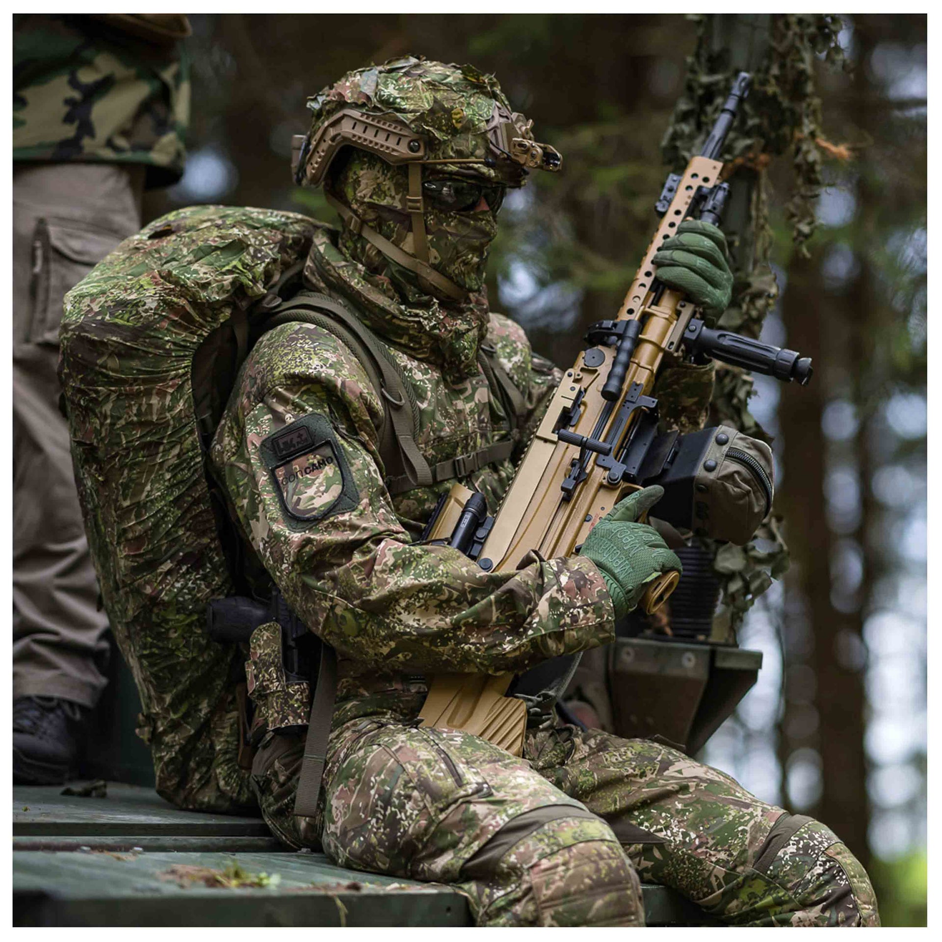 Máscara fantasma concamo verde